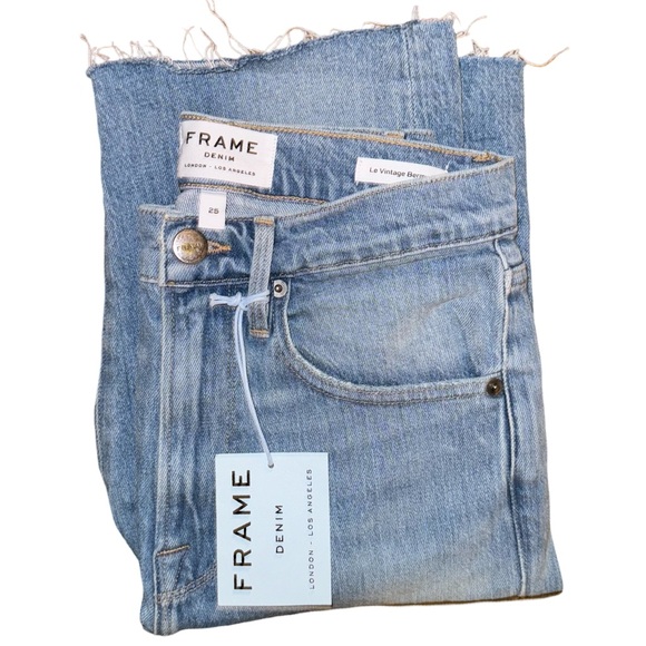 FRAME Le Vintage Bermuda Jean Short Raw Edge Miranda Sand Black Caviar - Picture 6 of 9